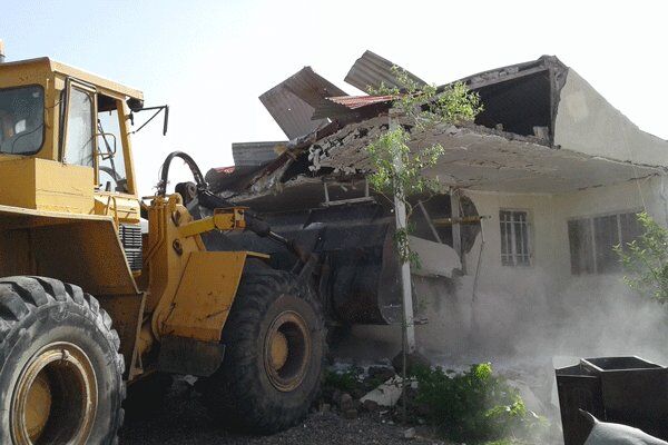  ۹ هکتار از زمین‌های کشاورزی شهرستان پیشوا آزادسازی شد