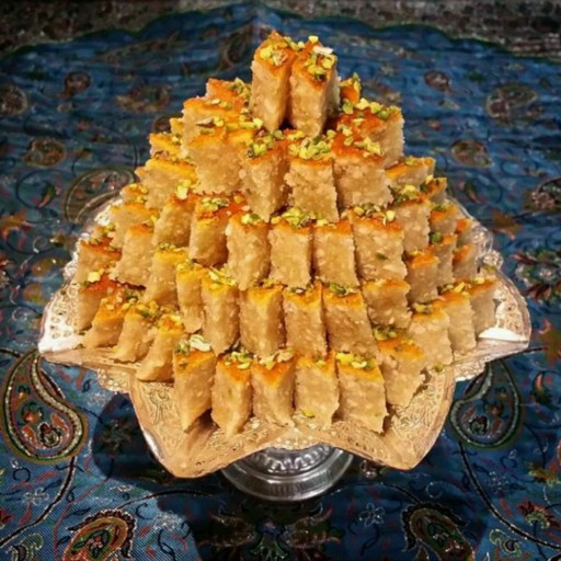 عکس شیرینی باقلوا یزد