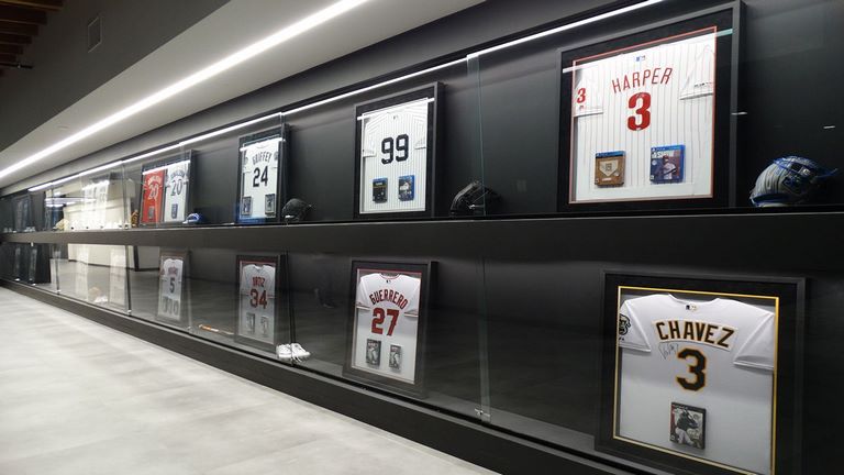 دیوار دفتر San Diego Studio لباس بهترین بازیکنان بیس بال در تاریخ