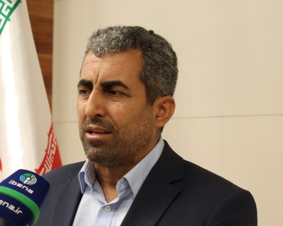 مرکز مبادله ایران مورد تایید مجلس است/ قیمت دلار پائین می‌آید