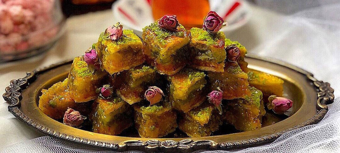 عکس شیرینی باقلوا یزد